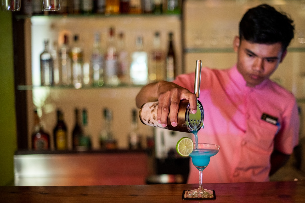 Bar